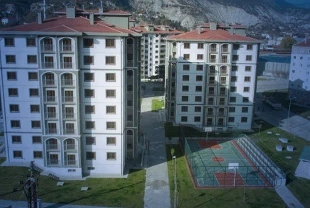 TOKİ evleri ne zaman bitecek? Konut teslim süreci hakkında detaylar