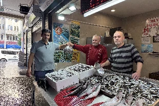 Trabzon'da hamsi değil, istavrit ilgi görüyor
