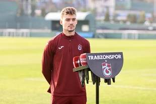 TRABZONSPOR TRANSFER HABERLERİ: Ernest Muçi'nin maaşı belli oldu! KAP'a bildirildi
