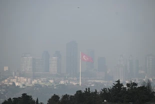 Trafiğe çıkacaklar dikkat İstanbul'u sis kapladı! Sis ne zaman geçecek?