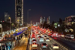 Trafiğe çıkacaklar dikkat! Yoğunluk yüzde 83'e yükseldi