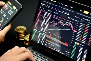 Trump konuştu, kripto piyasası panikledi: 550 milyar dolar silindi