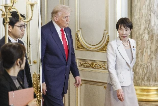Trump Tokyo'da Japonya Başbakanı Takaichi Sanae ile görüştü