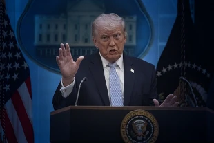 Trump'ın İran politikalarına halkın desteği düşüyor: Yüzde 64'ü onaylamıyor