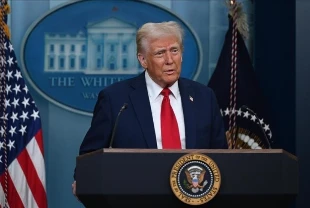 Trump'tan Kanada'ya tarife resti: Yüzde 35'e çıkaracağını duyurdu