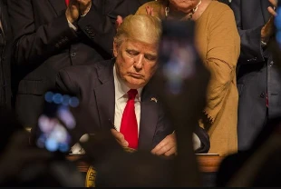 Trump'tan 'Kedi-fare' oyunu: Tarife hamleleri ne anlama geliyor?