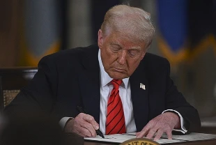 Trump’tan petrol hattına onay: ABD-Kanada projesi resmileşti