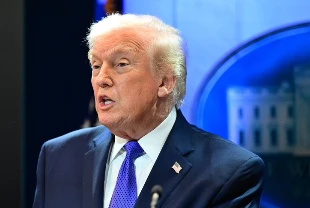 Trump'tan yeni İran açıklaması: Saldırıyı erteledik