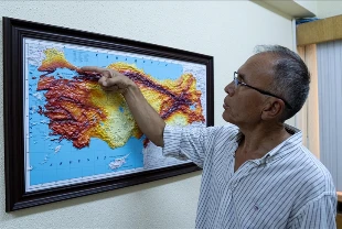 Türkiye, 17 Ağustos depreminden bu yana 448 bin kere sallandı