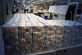 Türkiye OECD'de pozitif ayrıştı: Rezervler arttı, kamu borcu düşük kaldı