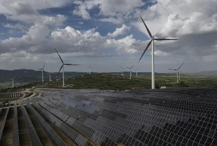 Türkiye yenilenebilir enerjide hızla ilerliyor: Rüzgar ve güneşte güçlü büyüme