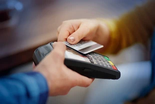 Türkiye'de kartlı ödeme tutarı ocak ayında rekor seviyeye ulaştı: Toplam harcama 2,3 trilyon lirayı aştı