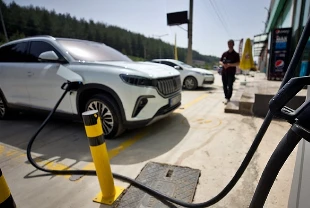 Türkiye'de satılan her 10 otomobilden 4'ü artık elektrikli veya hibrit