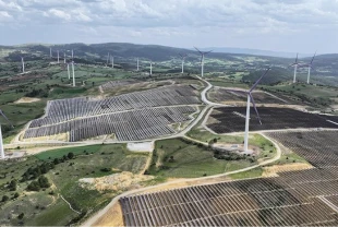 Türkiye’nin elektrik kurulu gücü 120 bin megavatı aştı