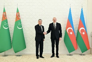 Türkmenistan ve Azerbaycan liderlerinden uzun vadeli iş birliği vurgusu