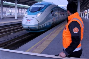 Turuncu Masa uygulaması engelleri kaldırıp ulaşımı kolaylaştırıyor
