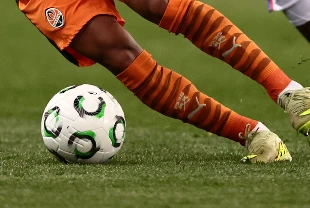 UEFA Konferans Ligi'nde finalistler yarın belirlenecek