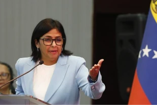 Venezuela’da geçici devlet başkanı atandı: Delcy Rodriguez görevi devraldı