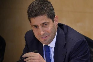 Warsh’tan enflasyon çıkışı: Fed’de yöntem tartışması büyüyor