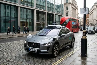 Waymo robot taksileri bu yıl Londra sokaklarına çıkacak