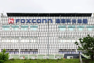 Yapay zeka sunucu gelirleri Foxconn'u uçurdu