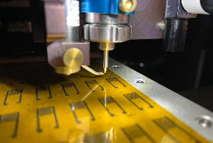 Yapay zekada yeni dönem: Beyinle konuşan çipler ve enerji verimliliği