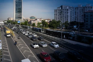 Yeni trafik düzenlemesi sonrası makas atma ihlali yüzde 93 azaldı