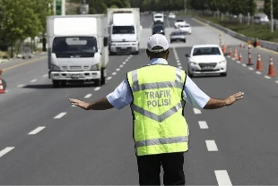 Yeni trafik kanunu teklifi: Makas atan sürücüye 90 bin lira ceza ve 60 gün men