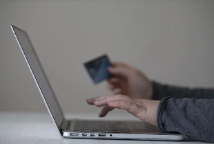 'Yurt dışı alışverişte gümrüksüz dönem bitiyor' iddiası yalanlandı