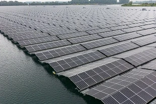 Yüzer GES’ler doğaya katkı sağlıyor: Enerji üretimi ekosistemle buluştu