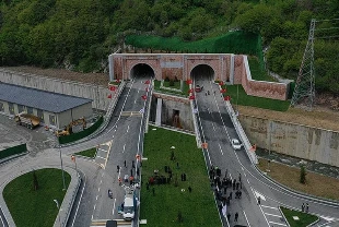 Zigana Tüneli 3 yılda rekor geçişe ulaştı: 5,2 milyon araç kullandı