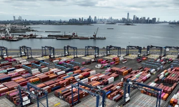 ABD'de 1800 şirket gümrük vergilerinin iadesini istedi