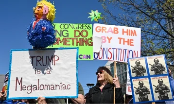 ABD’de milyonlar sokağa çıktı: 'Krallara hayır' protestoları büyüyor