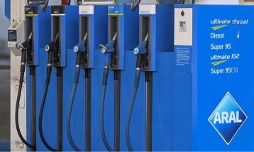 Almanya akaryakıt için yeni karar aldı! İlk günden fiyatlar yükseldi