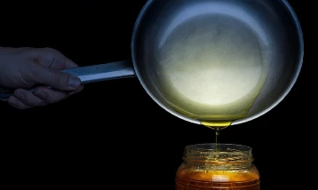 Atık yağlarda geri dönüşüm planı: Marketlerde toplama noktaları kurulacak