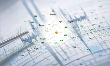 Bingöl'de korkutan deprem! Çevre illerden de hissedildi