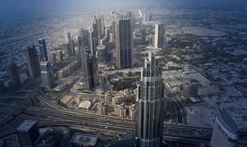 BAE'den İranlılara yasak: Giriş ve transit geçişler durduruldu