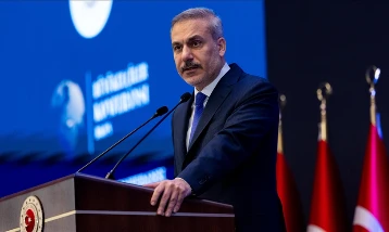 Bakan Fidan, İranlı mevkidaşı Arakçi ile görüştü