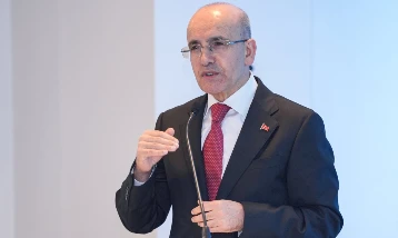 Bakan Şimşek: Turizm sektörü dirençli görünümünü koruyor