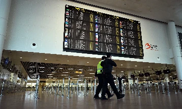 Belçika’da grev ulaşımı vurdu