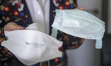 Bor madeninden yüksek koruyuculuğa sahip cerrahi maske üretildi