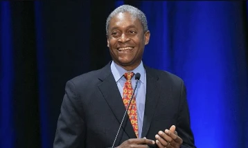 Bostic’ten enflasyon mesajı: Yüzde 2’ye dönene kadar sıkılık şart