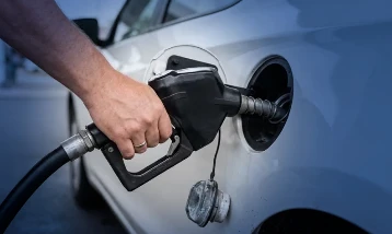 Brent petrolün varil fiyatı 98 dolara yükseldi!