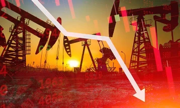 Brent petrolün fiyatı sert düştü