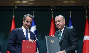 Cumhurbaşkanı Erdoğan Miçotakis'i kabul etti