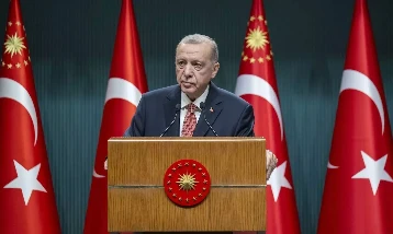 Cumhurbaşkanı Erdoğan: Türkiye karamsar tablonun dışındadır