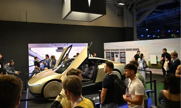 Direksiyon yok pedal yok: Tesla Cybercab seri üretime geçti