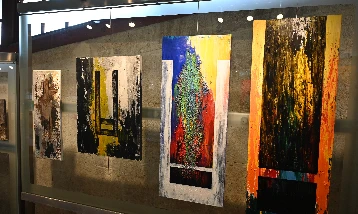 Düşünceyi zarafetle süslüyor