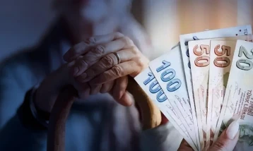 Emekli bayram ikramiyesine zam yapılacak mı? Abdullah Güler'den açıklama ge