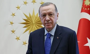 Erdoğan: Ailenin korunmasına yönelik çabalarımızı kararlılıkla sürdüreceğiz